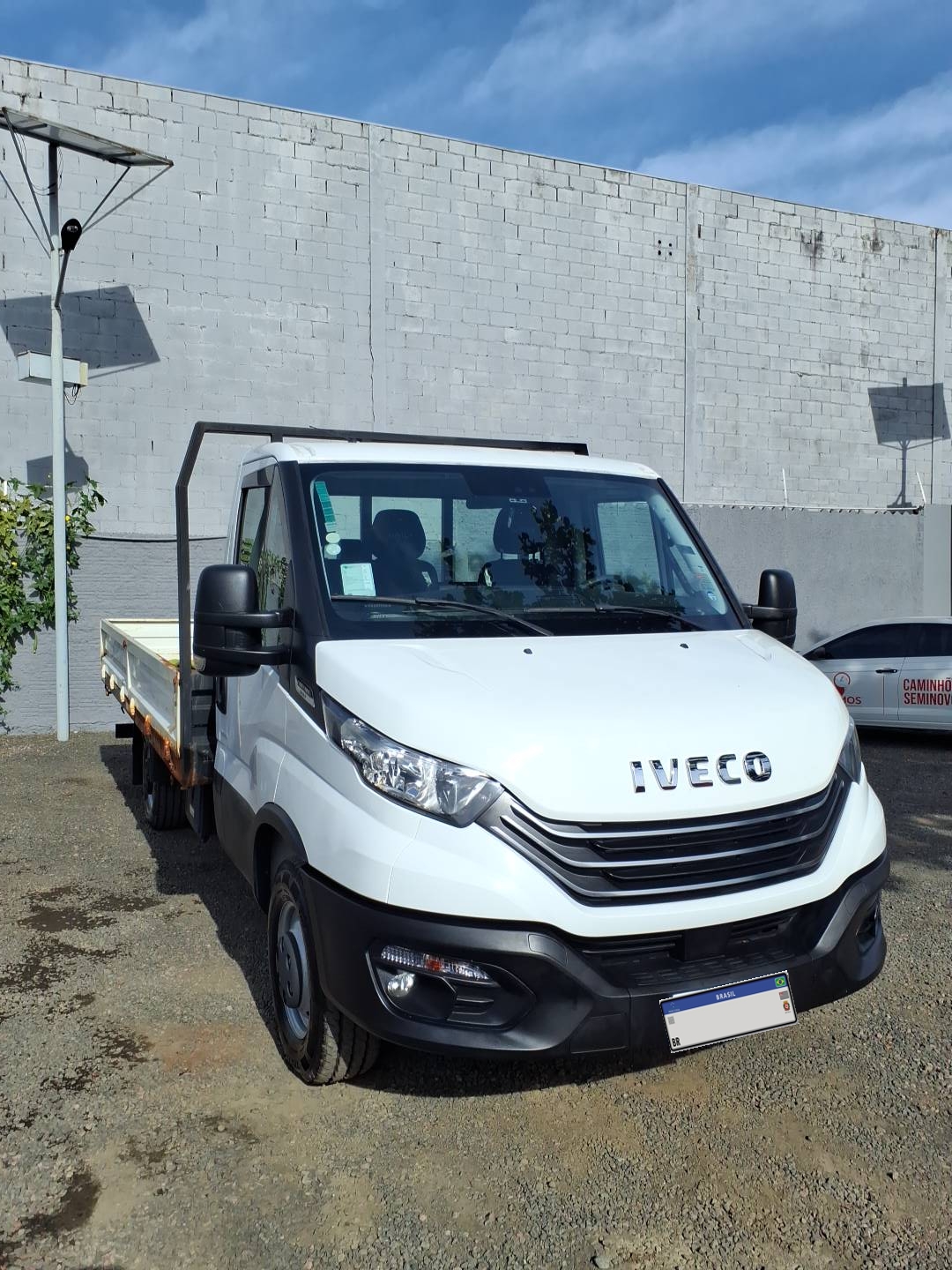 Iveco Daily 35 Chassi – 2022/2023 | Manual | 2.612 km