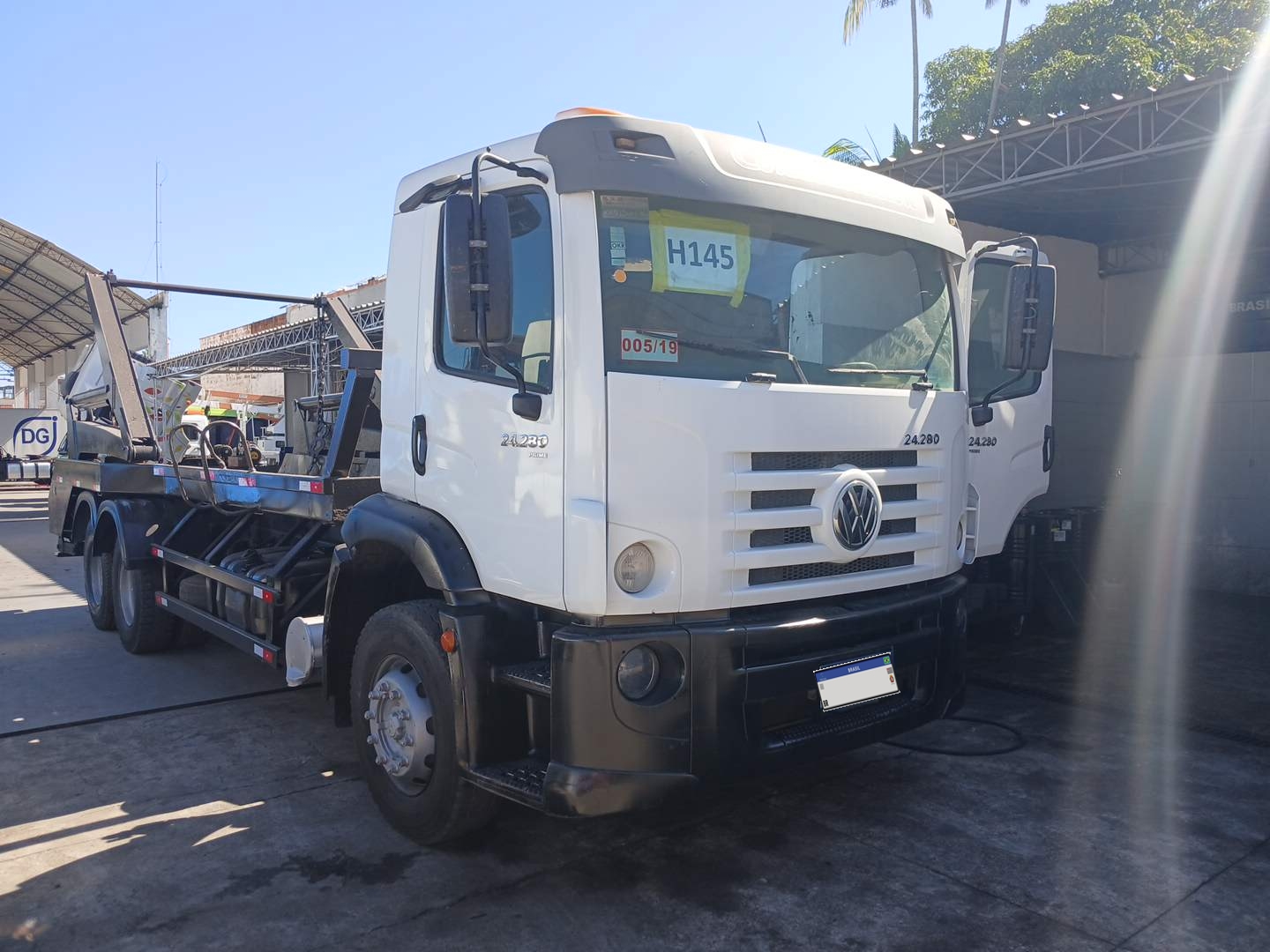 Volkswagen 24.280 Constellation 6x2 – 2018/2019 | Manual | 116.925 km