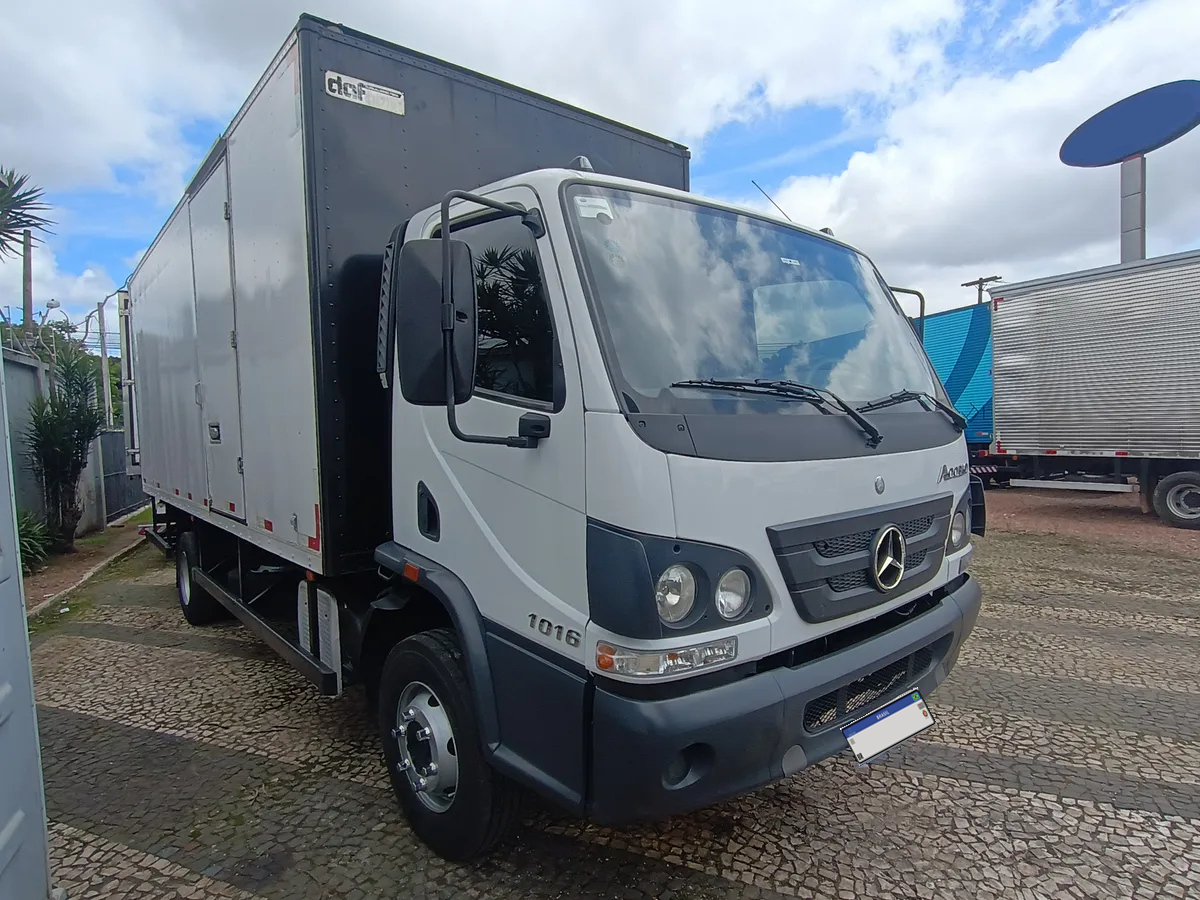 Ford Cargo 815 – 2012/2012 | Manual | 482.000 km