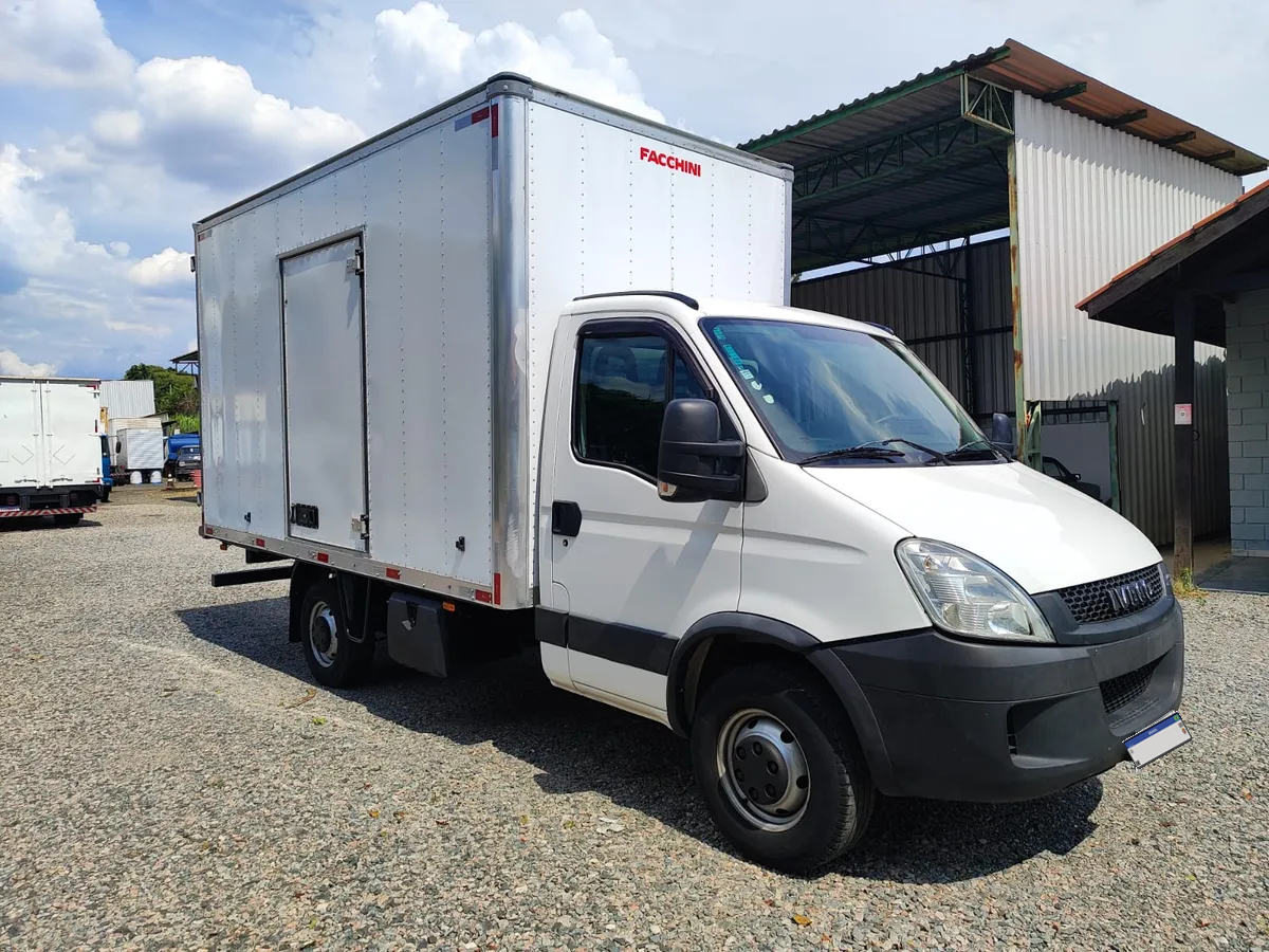 Iveco Daily 35S14 – 2019 | Manual | 222.000 km