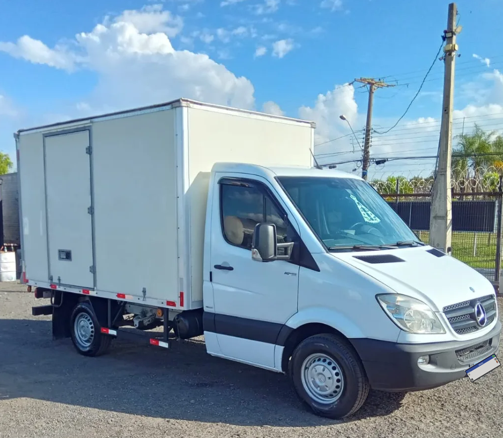 Mercedes-Benz Sprinter 311 CDI Street RS Longo – 2014 | Manual | 378.500 km