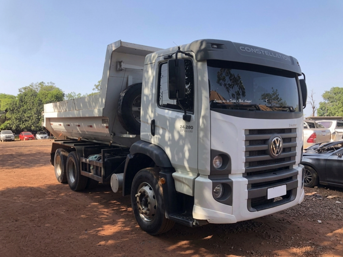 Volkswagen Constellation 24.260 CRM 6x2 – 2022/2023 | Manual | 32.003 km