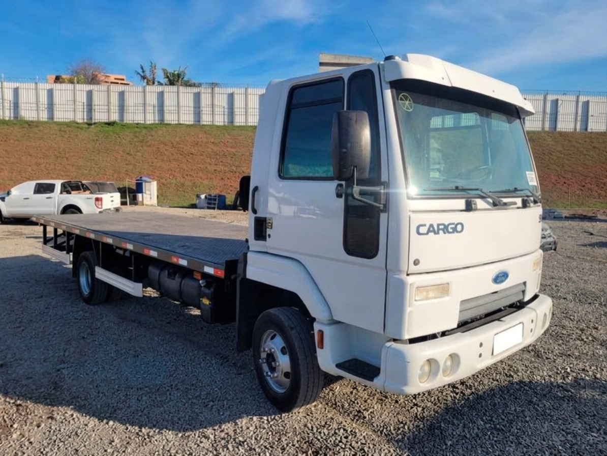 Ford Cargo 816 S 4.5 Turbo – 2013/2013 | Manual | 266.610 km