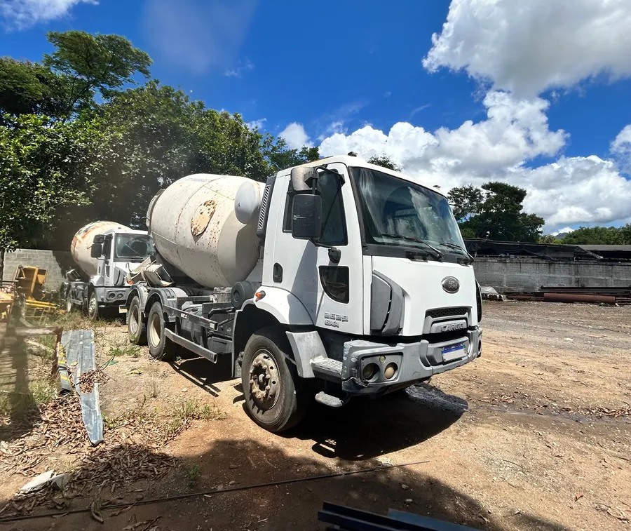 Ford Cargo 2629 – 2013/2013 | Manual | 40.500 km