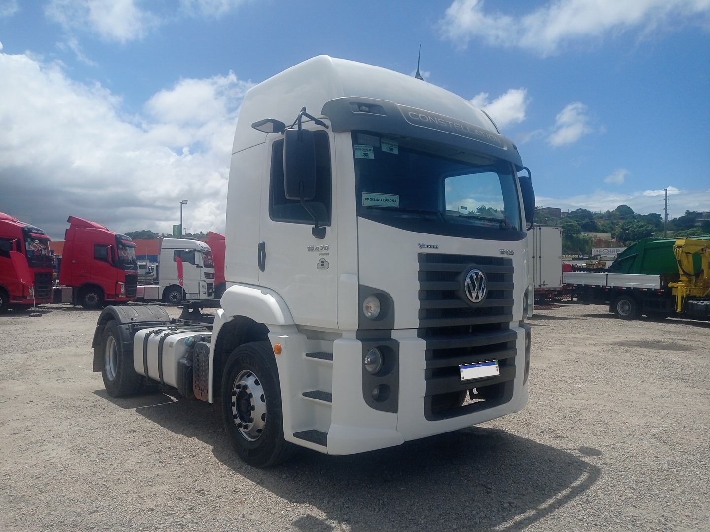 Volkswagen Constellation 19.420 – 2020/2021 | Manual | 250.671 km