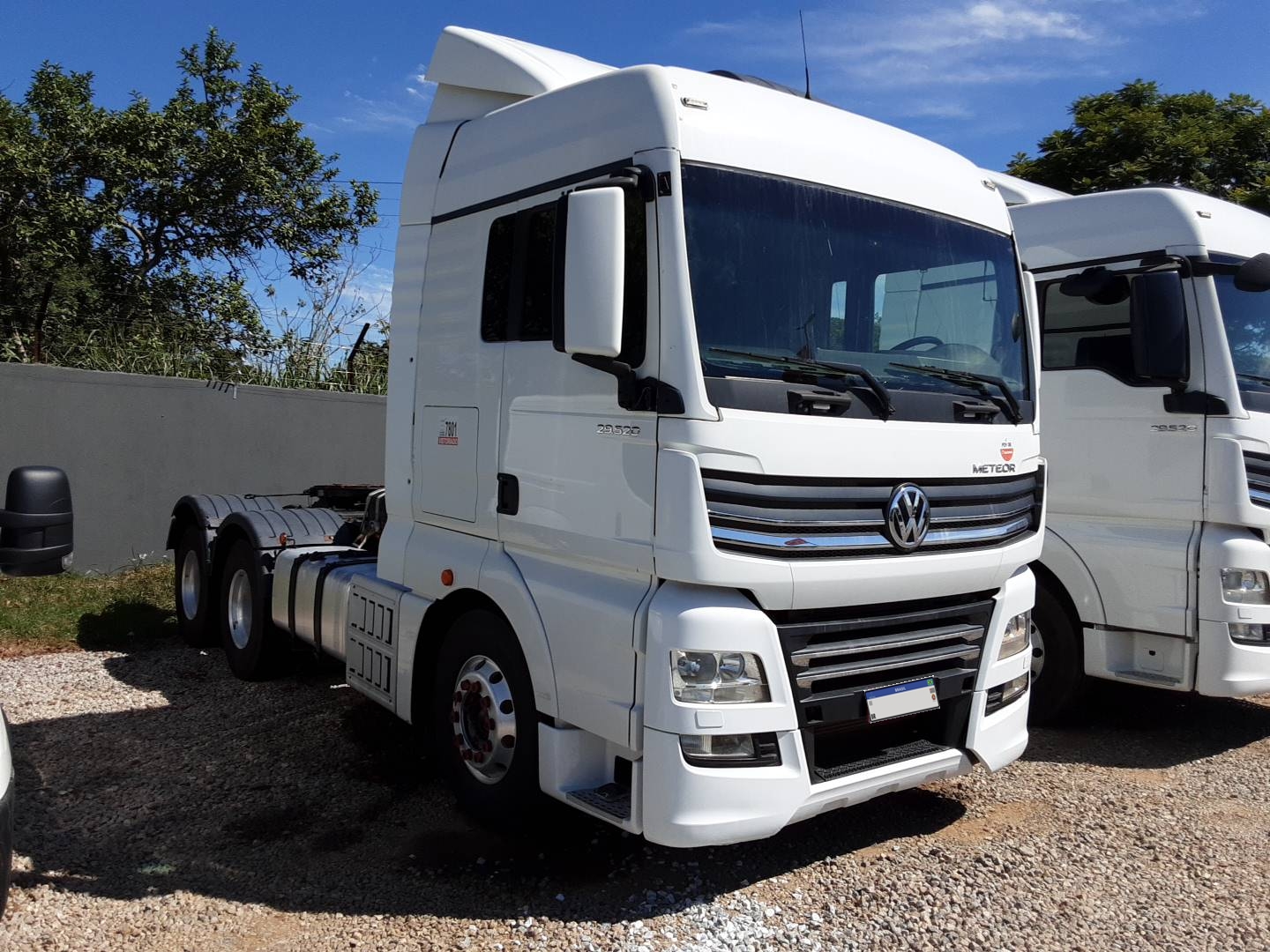 Volkswagen 29.520 Meteor 6x4 – 2022/2023 | Manual | 437.701 km